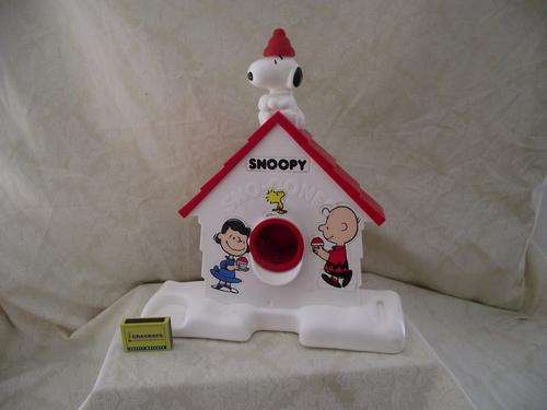 1985 SNOOPY SNO-CONE MAKER